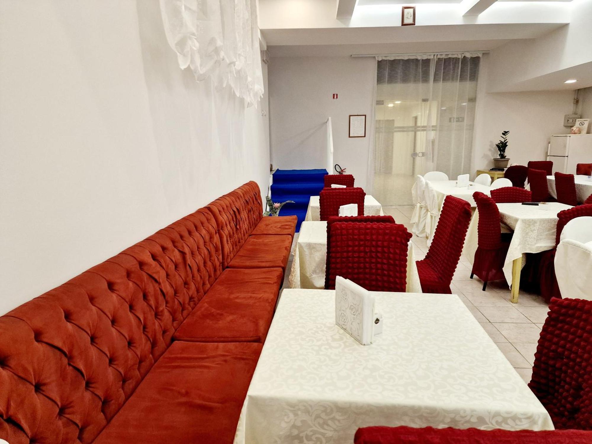 Hotel Firenze 2000 Luaran gambar