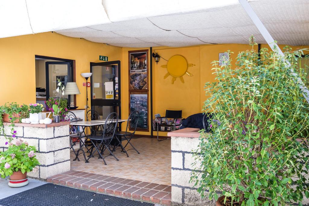 Hotel Firenze 2000 Luaran gambar
