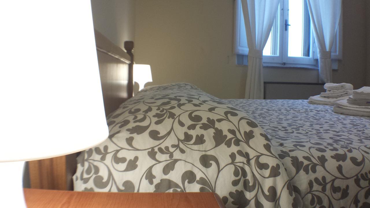 Hotel Firenze 2000 Luaran gambar